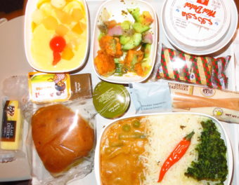 Visit Cape Town Emirates Airlines lunch Asian Vegetarian DoinDubai
