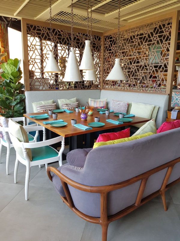Indya Dubai DoinDubai Group Seating