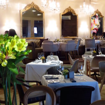 Visit Cape Town restaurant interiors DoinDubai