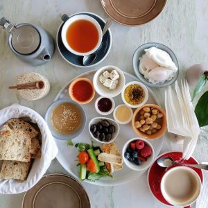 Casual-Dining-in-Dubai-DoinDubai-Monica-Kapila-Vanila-Sukkar-